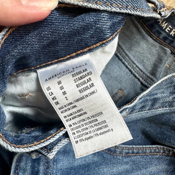 American Eagle dark wash raw hem cut off mom jeans 00 regular - Picture 4 of 4